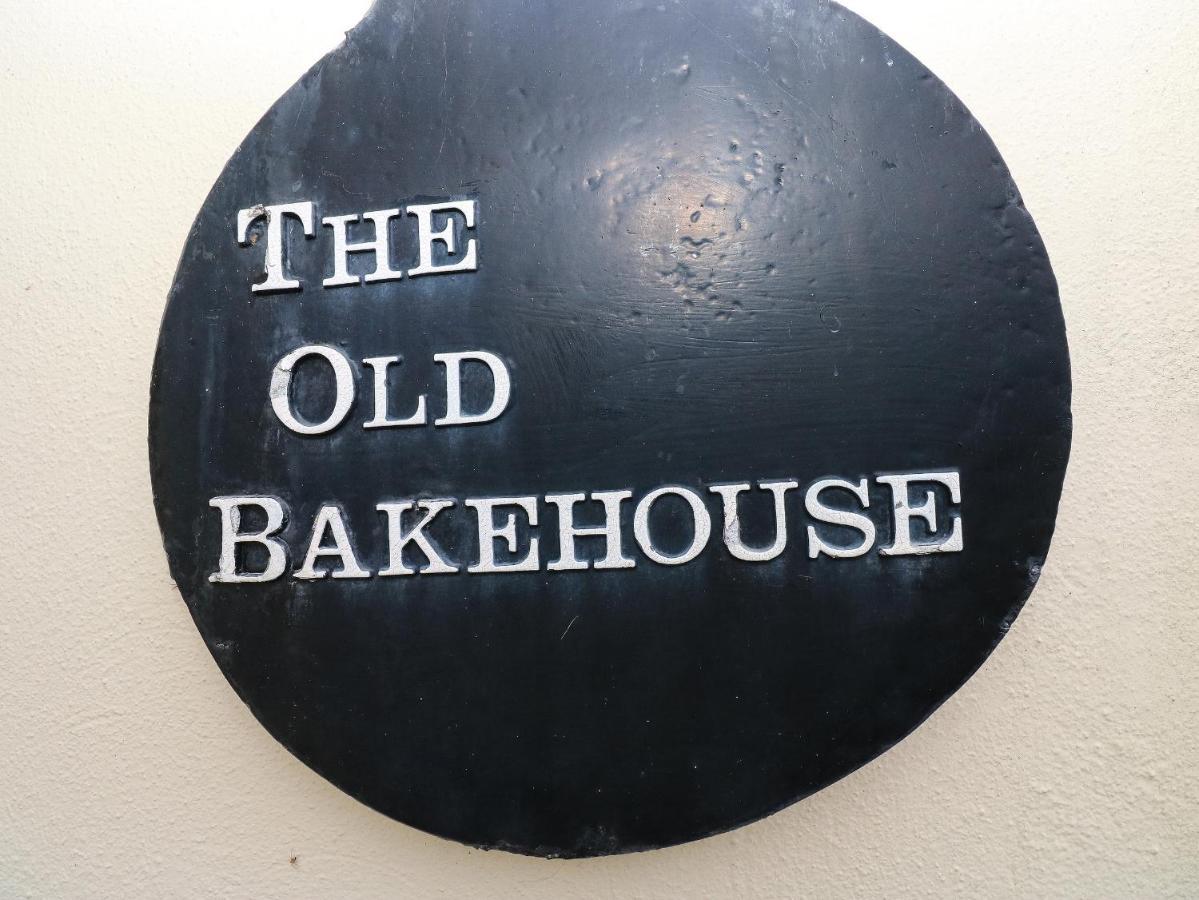 The Old Bakehouse Villa Llantwit Major Exterior foto
