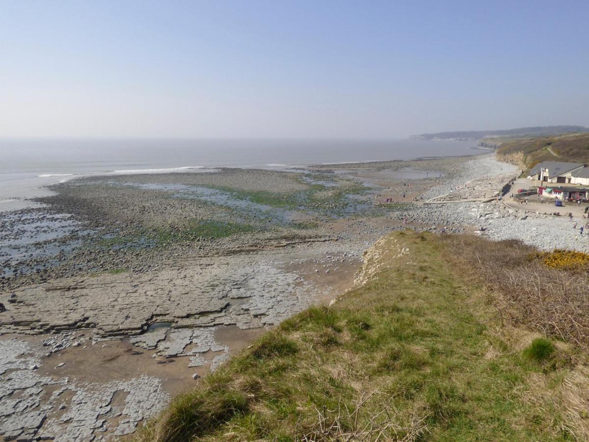The Old Bakehouse Villa Llantwit Major Exterior foto